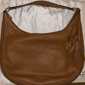 Brand New Michael Kors Lydia Shoulder Bag